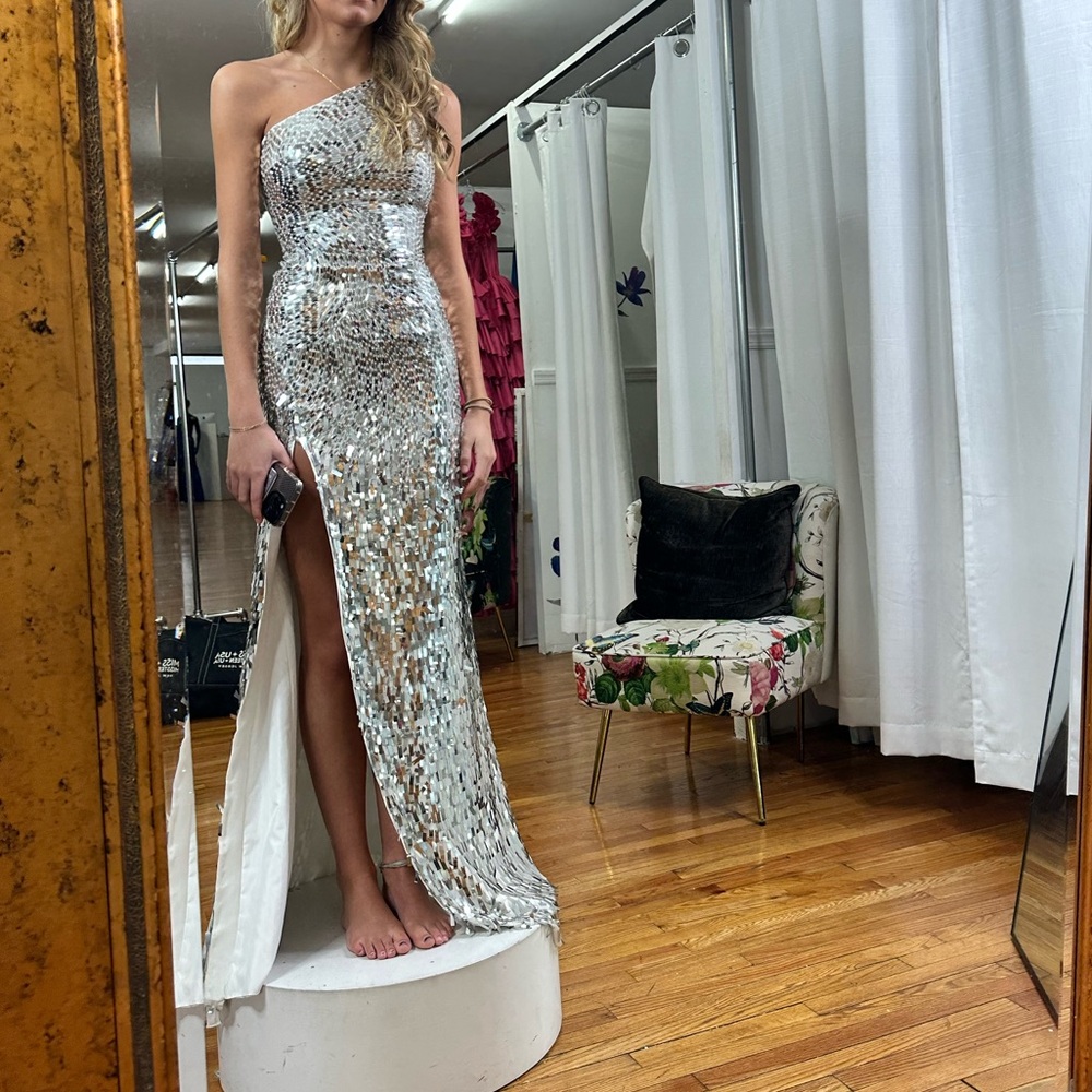 Sherri Hill silver sparkly dresss